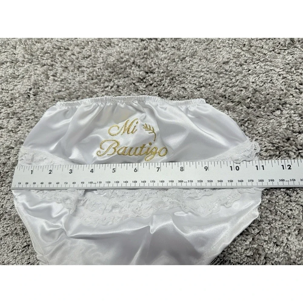 White Ruffled Lace Diaper Cover For Babies Embroidered 